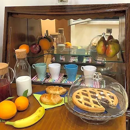 Alojamento de Acomodação e Pequeno-almoço Santa Caterina Nápoles