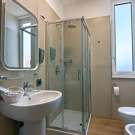 Santa Caterina 4* Neapel