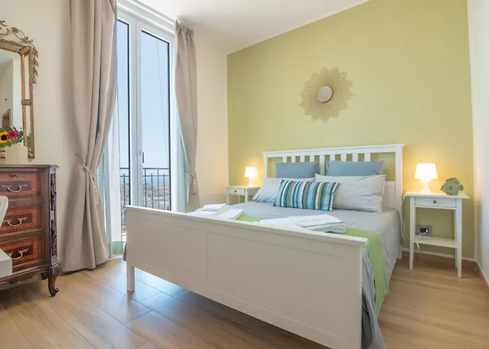 Santa Caterina 4* Naples